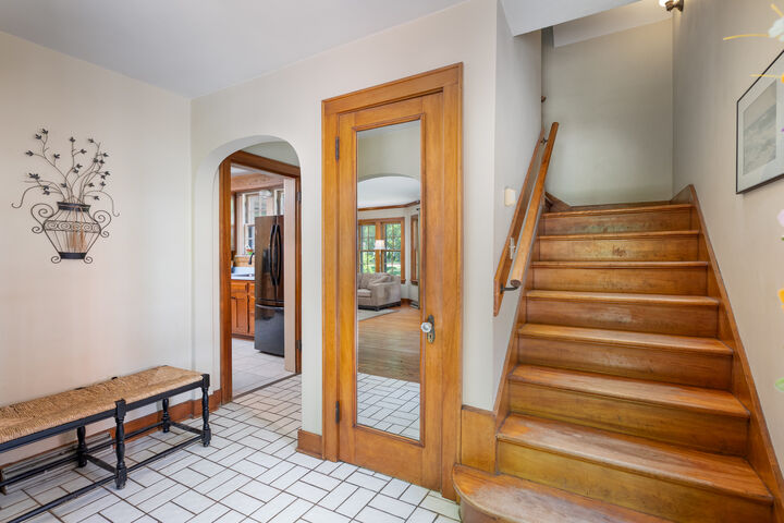 Property Photo: 815 N Eagle Street IL 60563