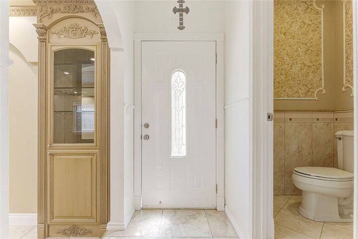 Property Photo:  6641 Agnes Avenue  CA 91606 