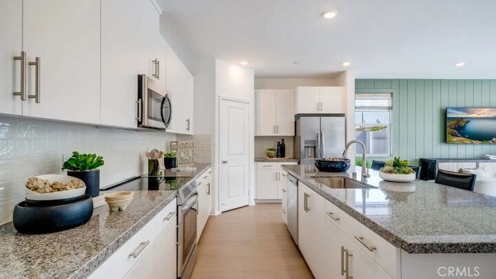 Property Photo:  2347 Diamond Edge Road  CA 92570 