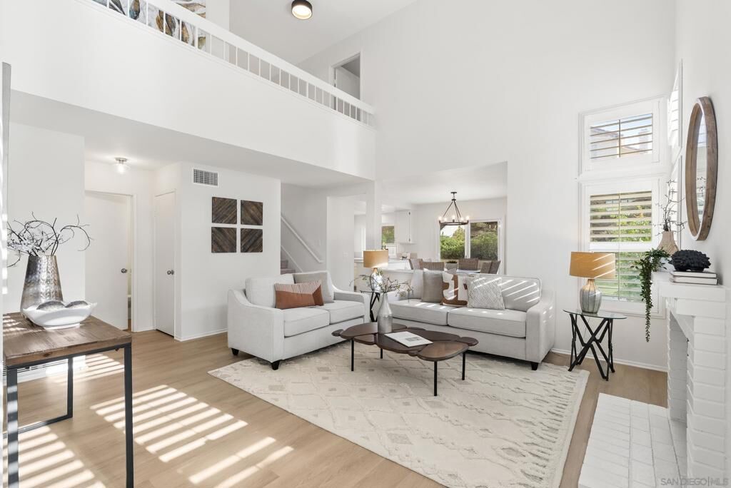 Property Photo: 1511 Promontory Ridge Way CA 92081