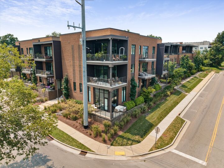 Property Photo:  601 Hamilton Ave 101  TN 37203 