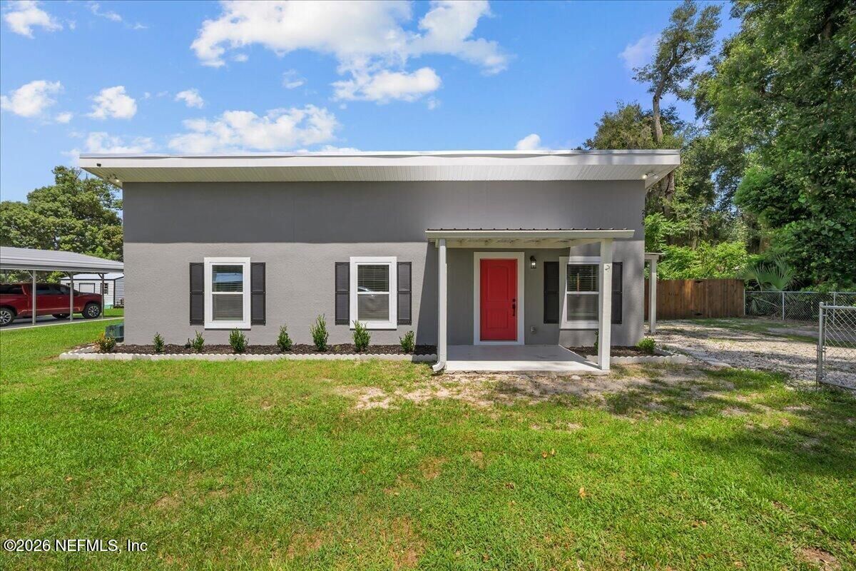 Property Photo:  219 Halsey Street  FL 32177 