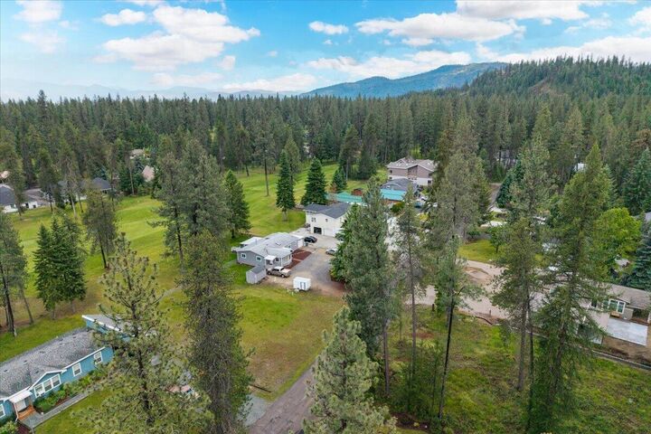 Property Photo: 180 E Trappers Loop WA 99109