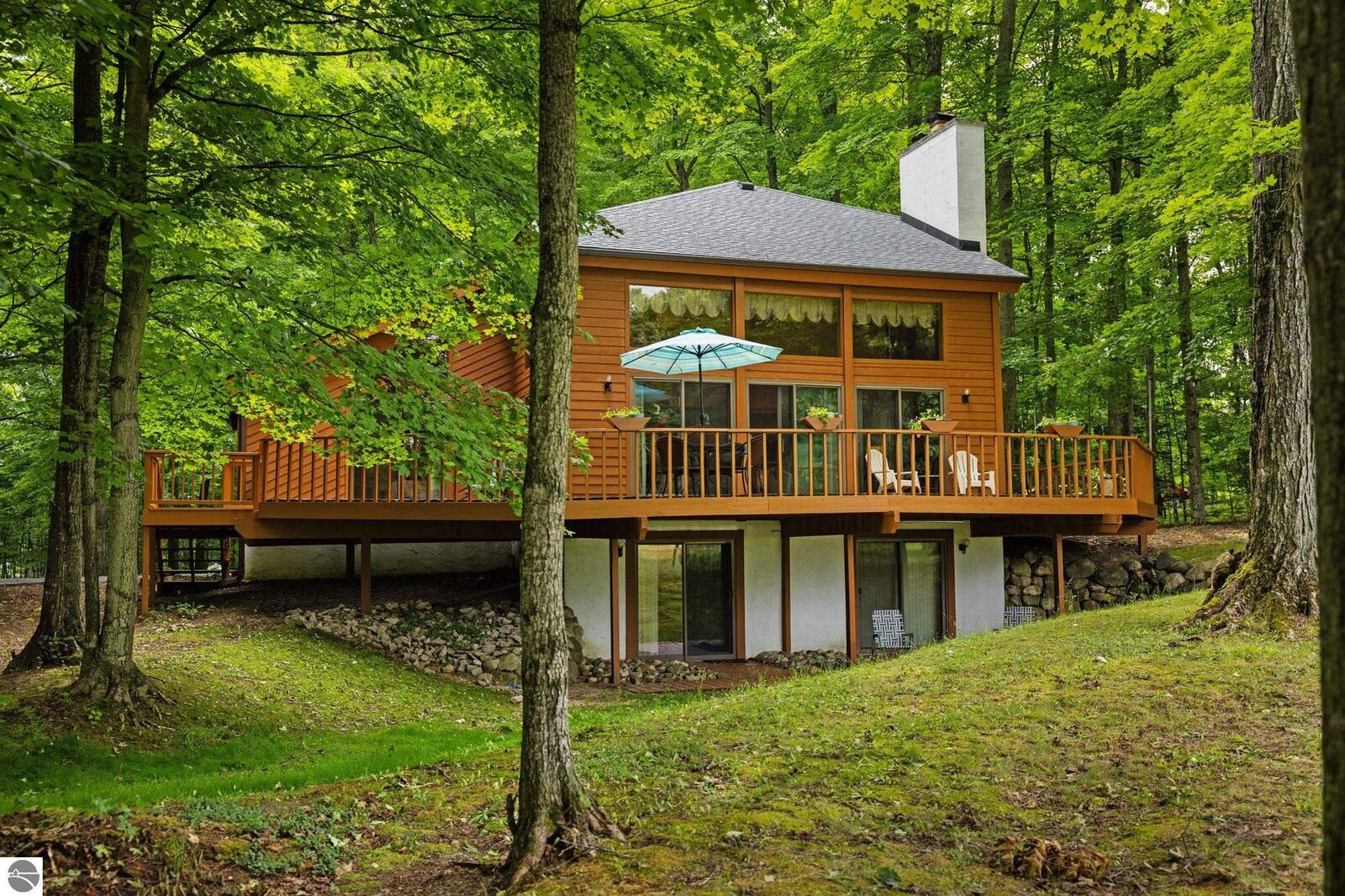 Property Photo:  6842 Rue De Montagne  MI 49659 
