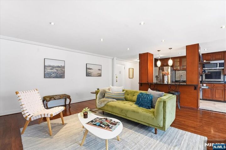 Property Photo:  6010 Jfk Blvd E 37  NJ 07093 