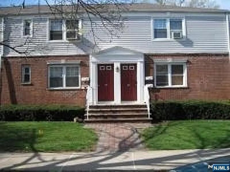 Property Photo: 79 Hastings B NJ 07070