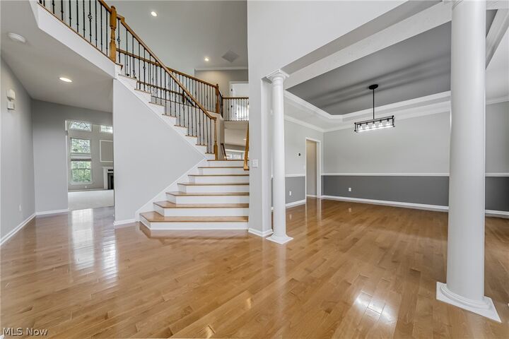 Property Photo: 38691 Amberwood Drive OH 44011