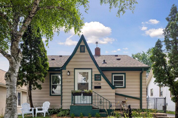 Property Photo:  1136 Virginia Street  MN 55117 