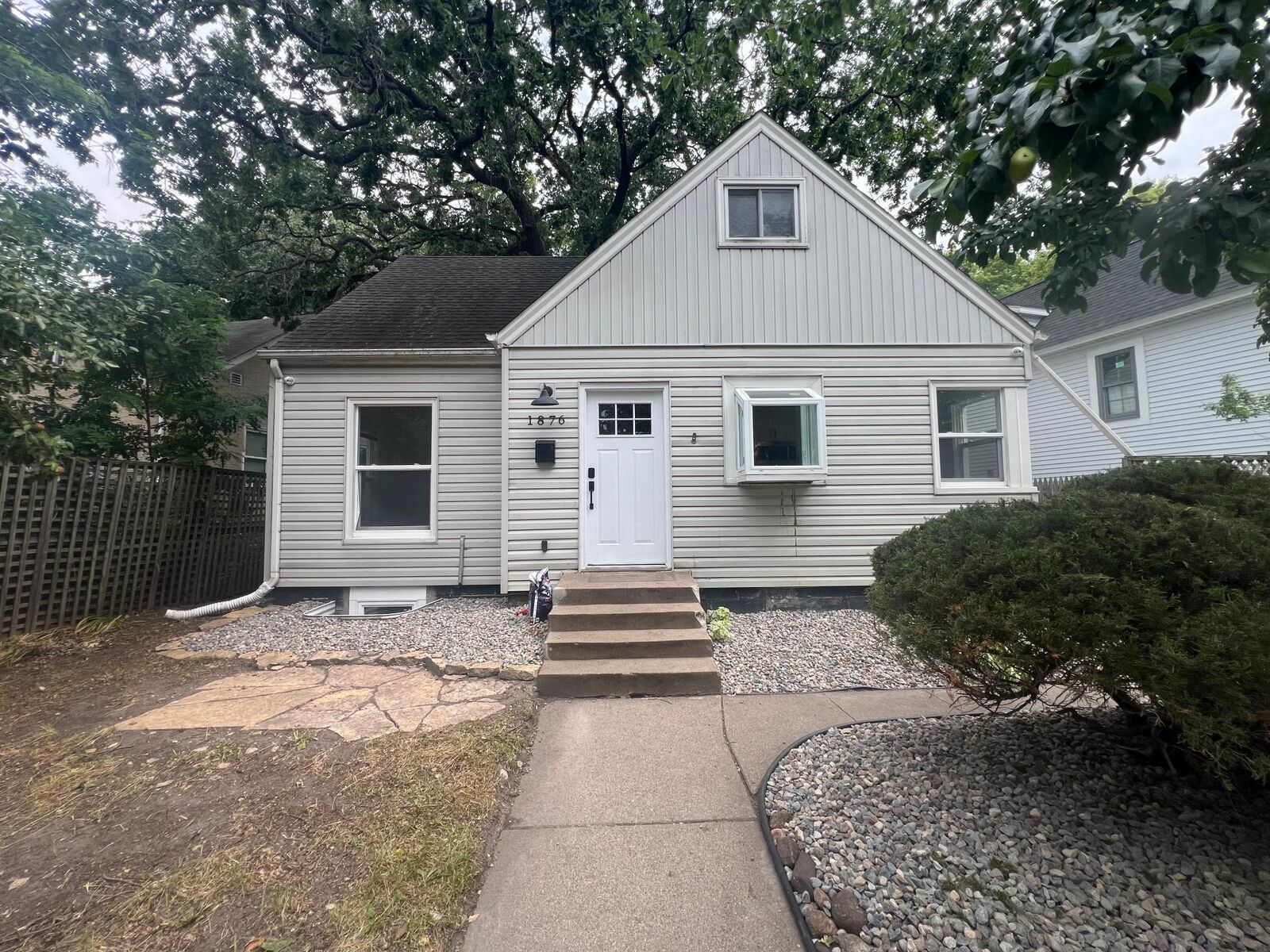 Property Photo: 1876 Chelton Avenue W MN 55104