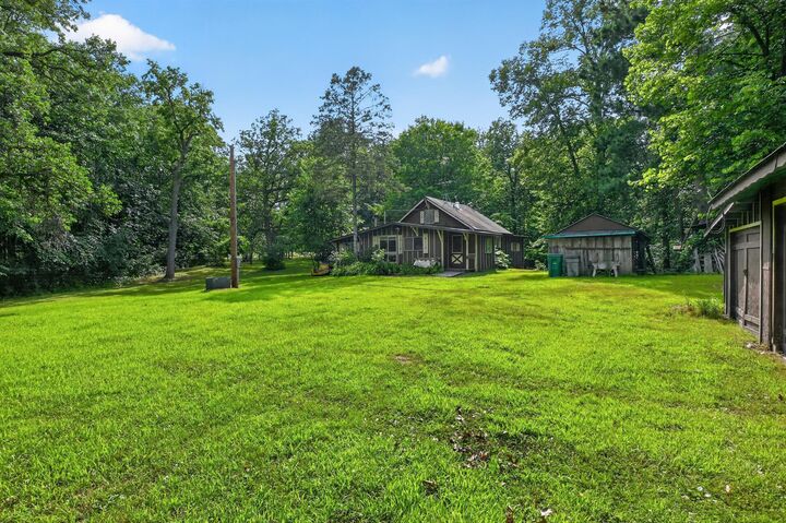 Property Photo:  9661 County Road 11 NE  MN 56308 