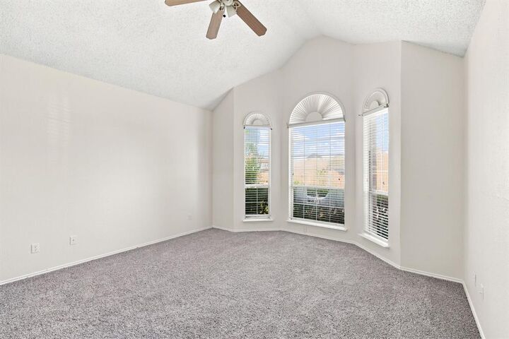 Property Photo: 1813 Pendleton Road TX 75089