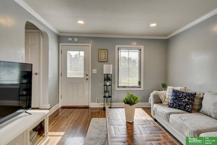 Property Photo: 502 S 50th Street NE 68106