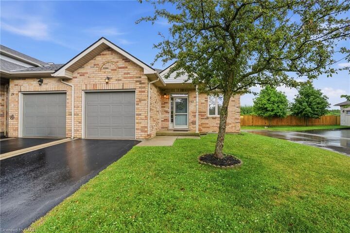 Property Photo: 21 Cathy Drive ON L0R 1W0