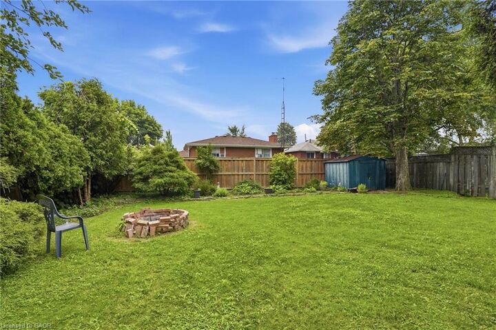Property Photo:  834 Mohawk Road E  ON L8T 2R5 