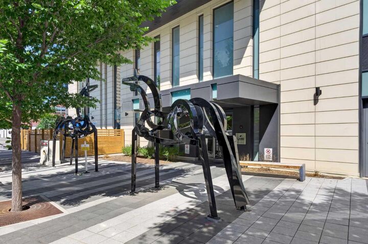 Property Photo: 1010 6 Street SW 303 AB T2R 1B4