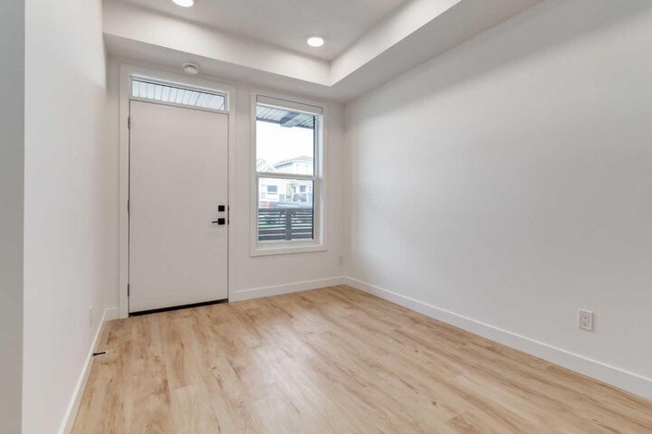 Property Photo:  131 148 Avenue NW  AB T3P 1H9 