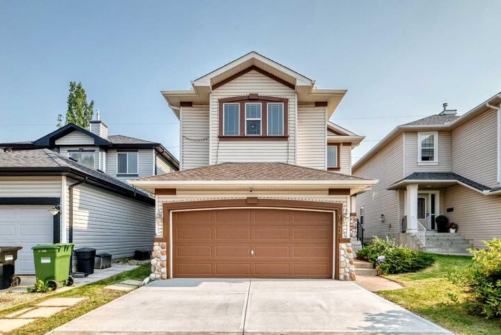 163 Valley Crest Close NW — photo 1