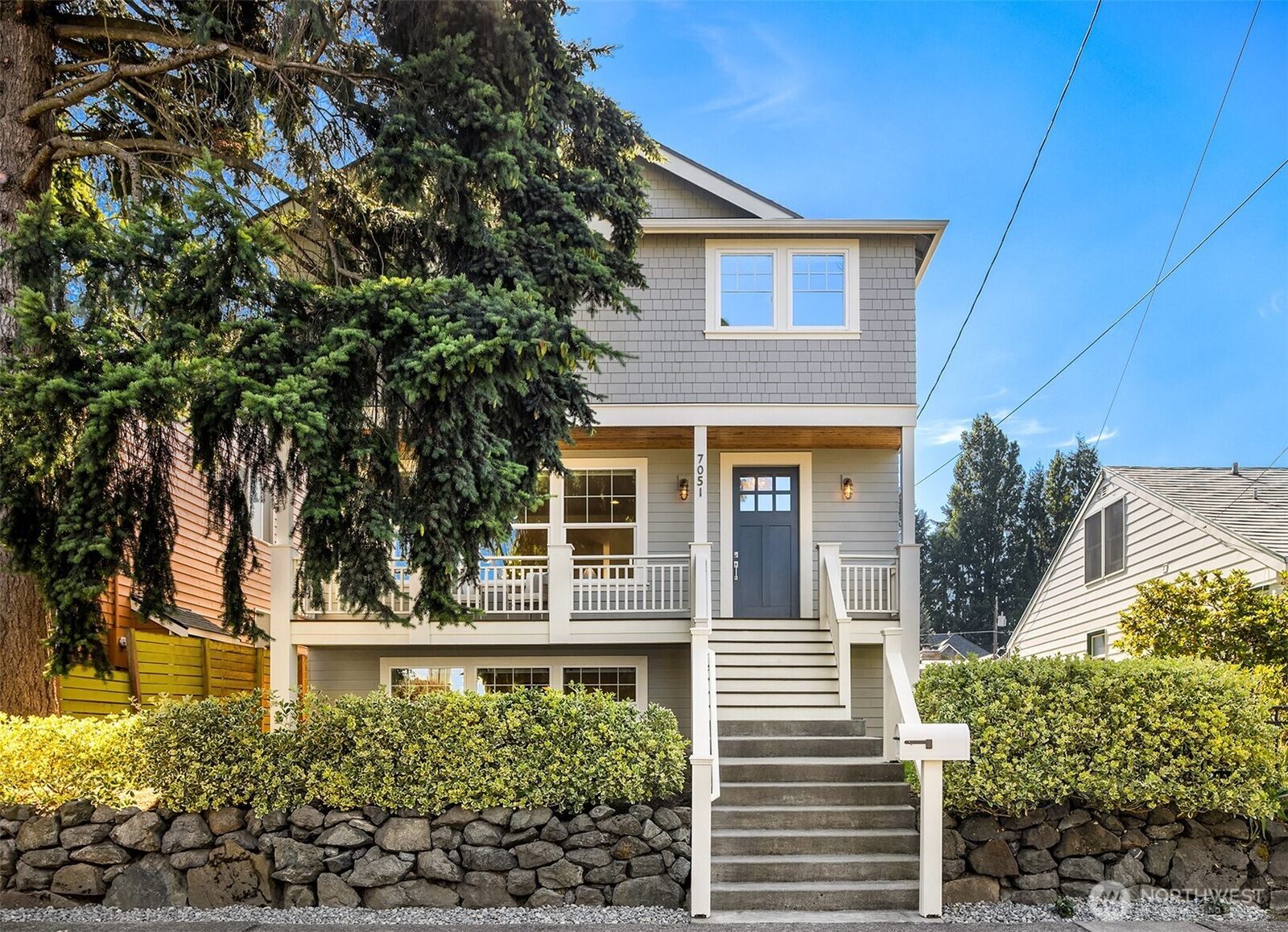 Property Photo: 7051 34th Avenue NE WA 98115