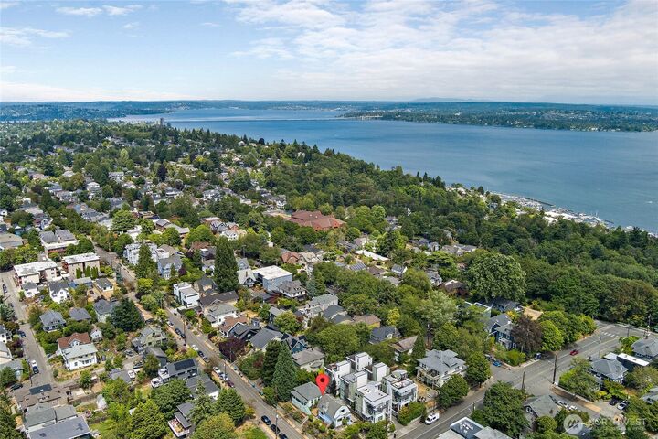 Property Photo:  2902 S Jackson Street  WA 98144 
