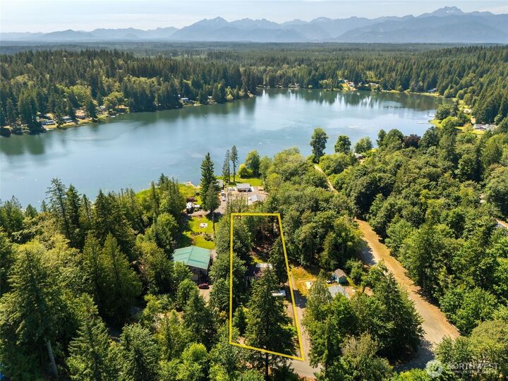 Property Photo:  3434 N Mission Rd W  WA 98312 