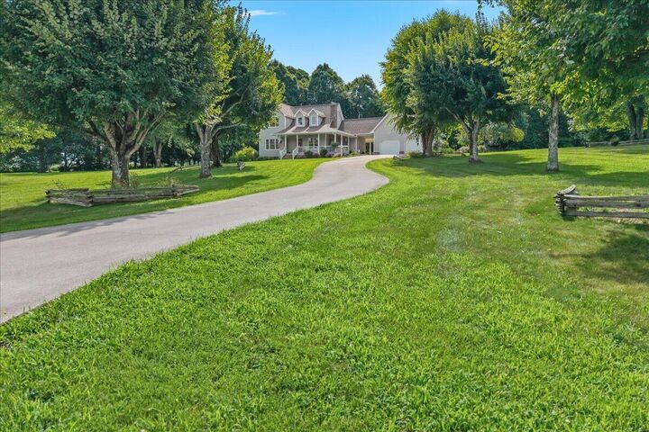 Property Photo: 284 County Road 545 TN 37329