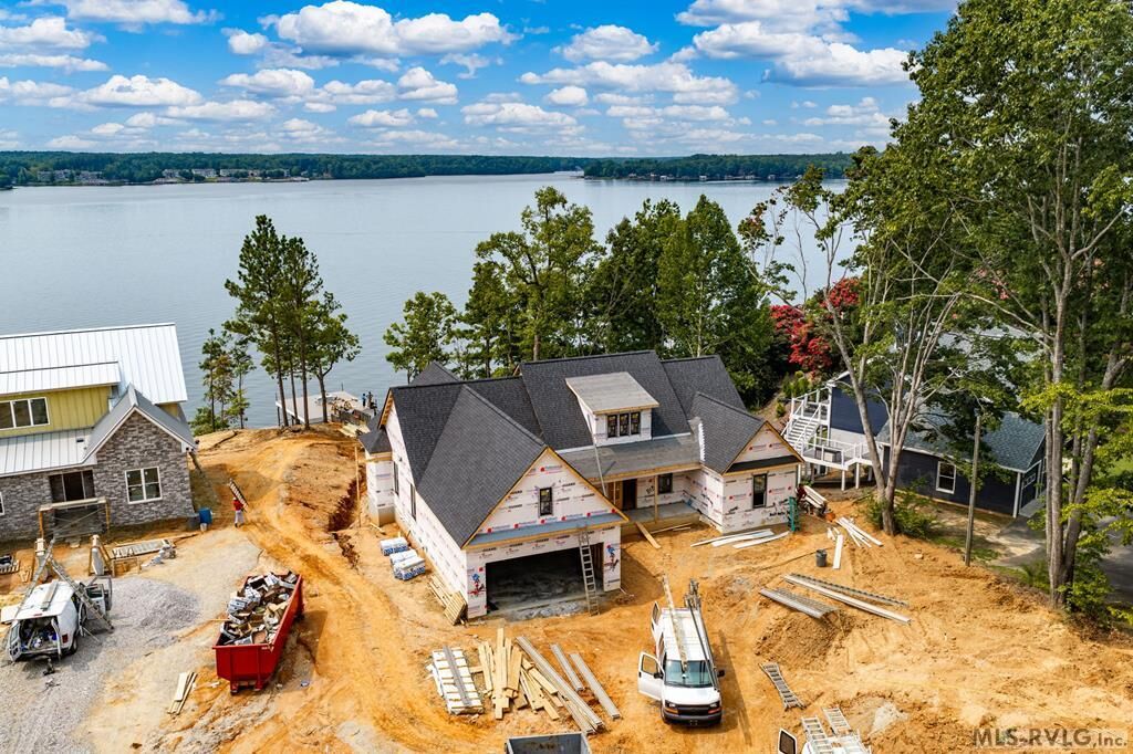 Property Photo:  100 E Maple Pointe Dr  NC 27850 
