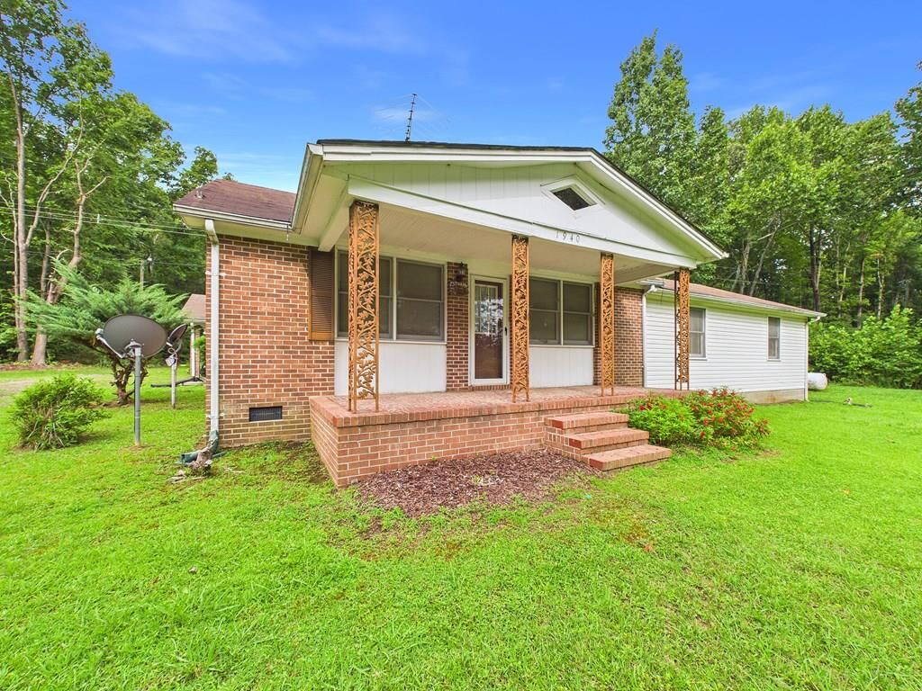Property Photo:  1940 Country Club Drive  VA 23924 
