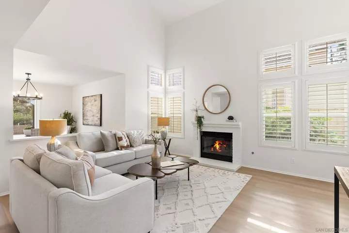 Property Photo: 1511 Promontory Ridge Way CA 92081