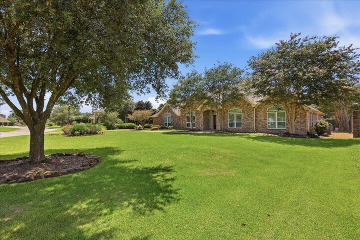 Property Photo: 6329 Bent Water Dr TX 77632