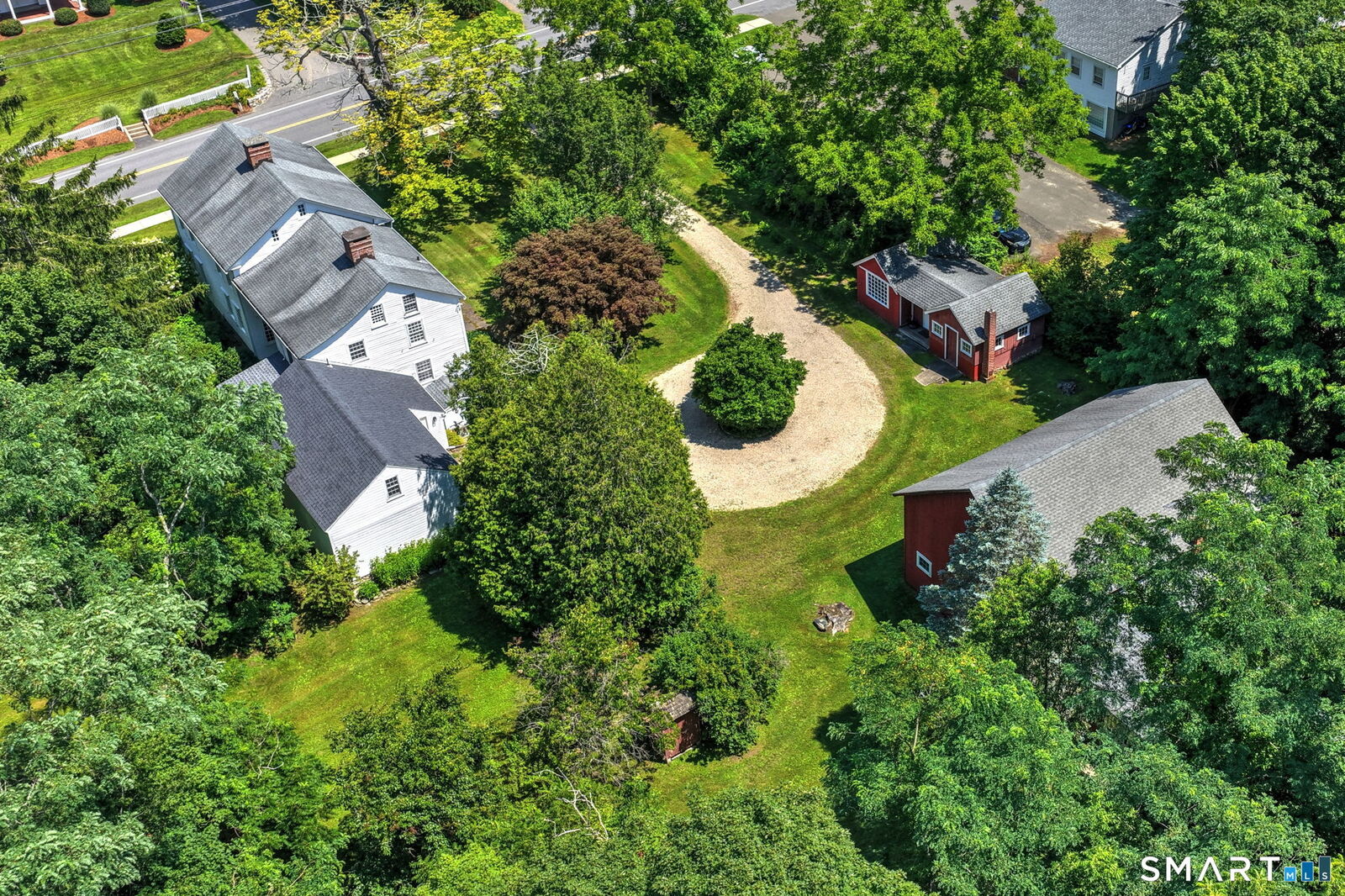 Property Photo:  18 East Street  CT 06751 