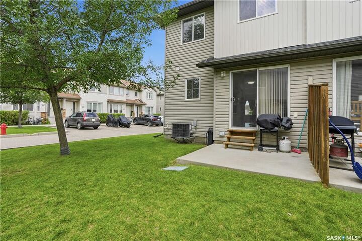 Property Photo:  303 Slimmon Place 312  SK S7V 0A8 
