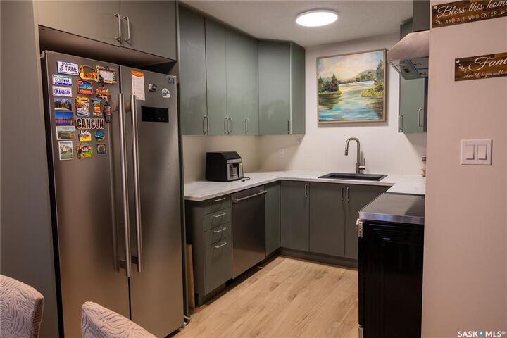 Property Photo:  1128 McKercher Drive 59  SK S7H 4Y7 