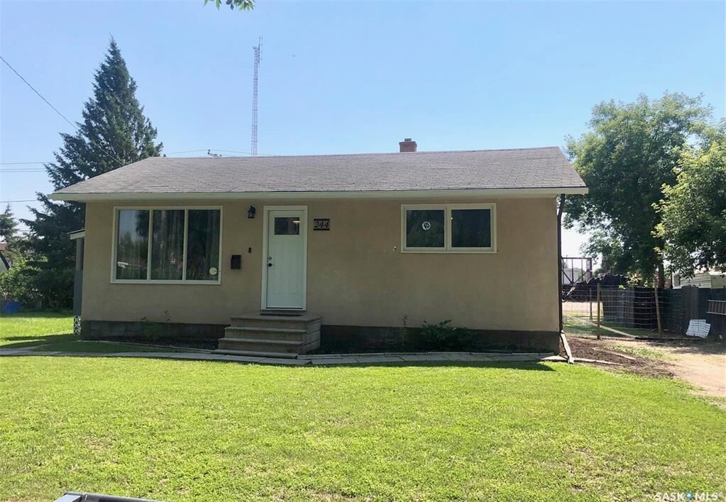 Property Photo: 244 Northern Avenue SK S0A 0L0