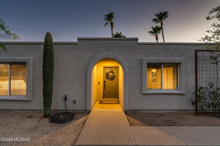 Property Photo:  7601 N Sultan Place  AZ 85704 