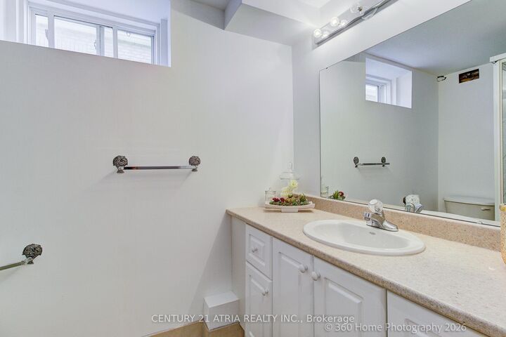Property Photo:  176 Laurentian Boulevard  ON L6A 2V6 