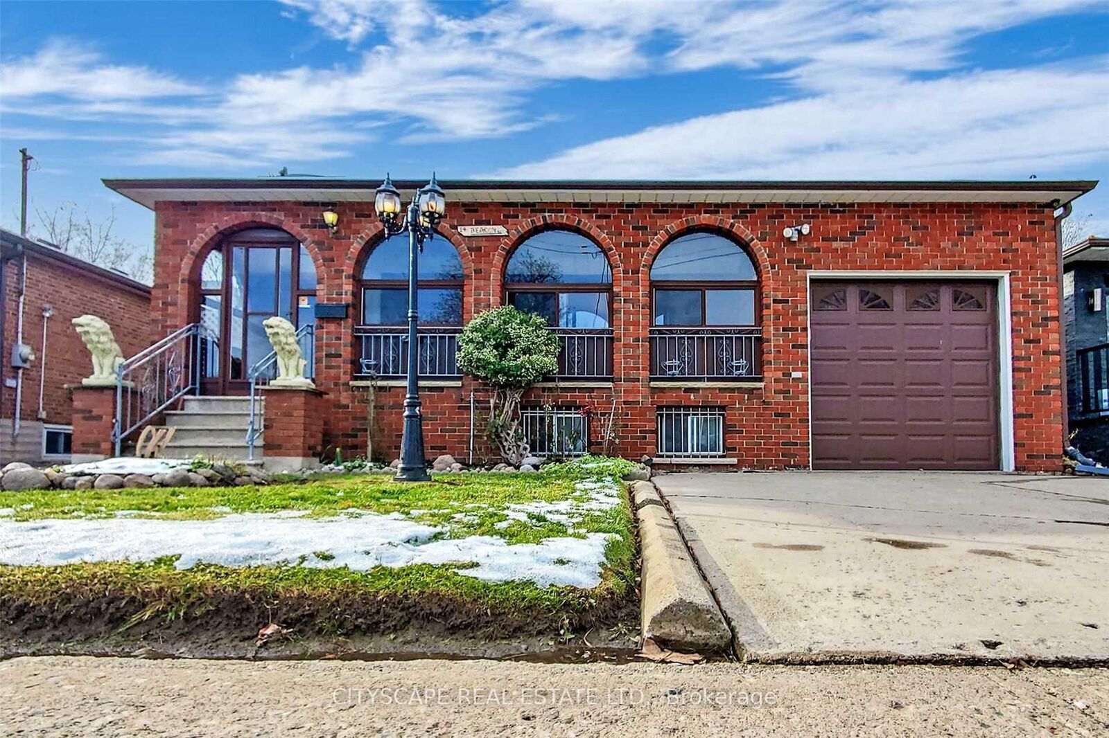 Property Photo: 14 Beacon Road ON M1P 1G7