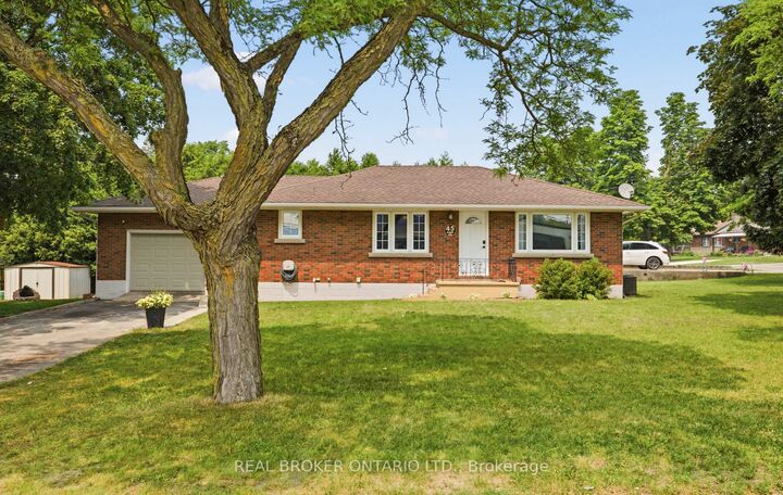 45 Argyle Avenue — photo 1