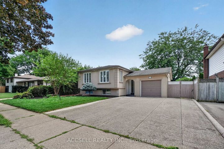 Property Photo:  2446 Ventura Drive  ON L6L 2H7 