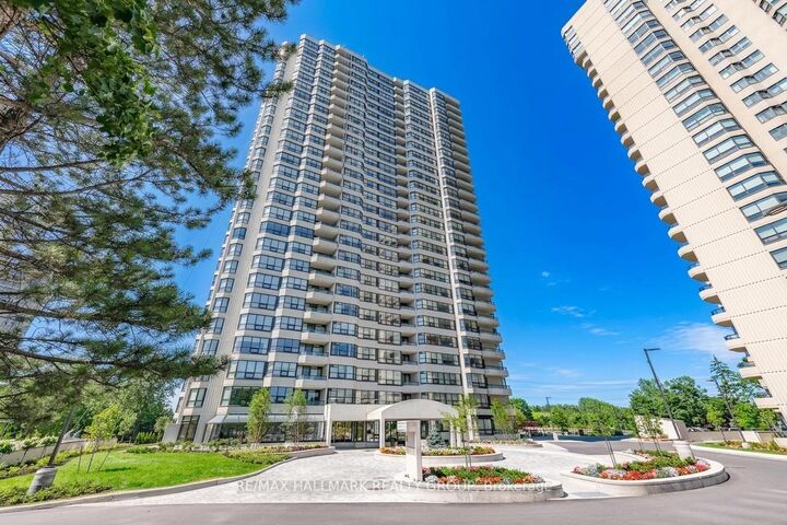 1510 Riverside Drive 1702 — photo 1