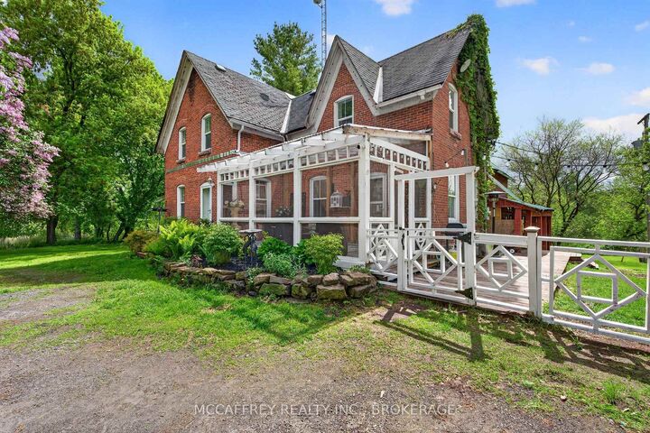 1817 Glen Smail Road — photo 1
