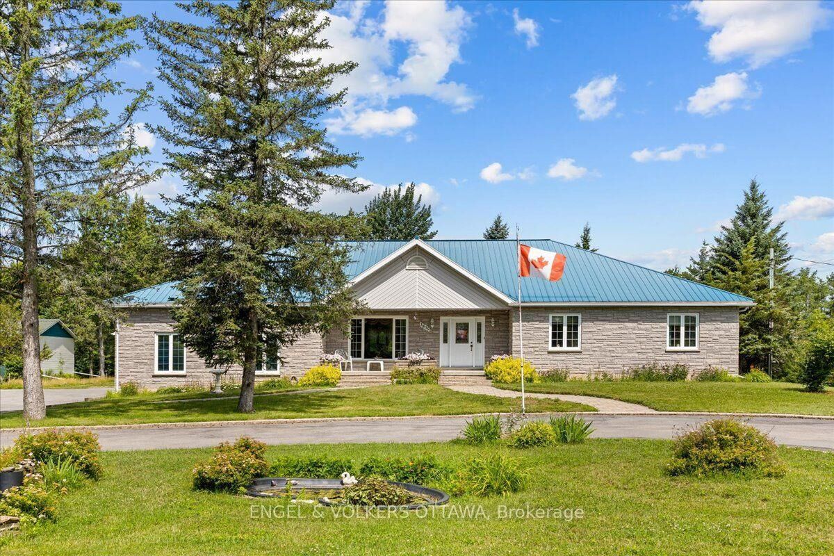 Property Photo: 3805 Big Rideau Lake Road ON K0G 1V0