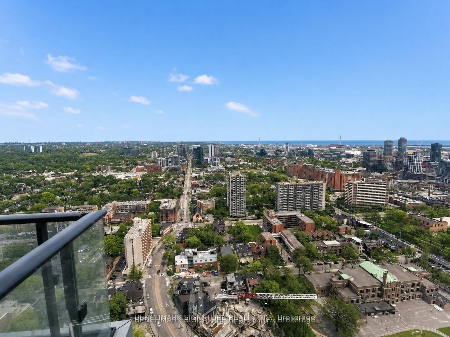 Property Photo: 251 Jarvis Street 4015 ON M5B 0C3