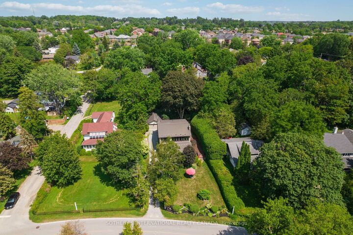 Property Photo: 171 Lake Drive N ON L4P 3C8