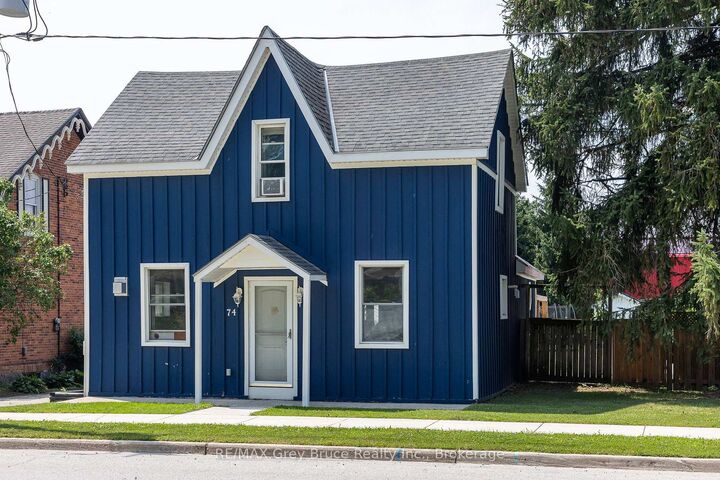 Property Photo: 74 Yonge Street S ON N0H 2N0