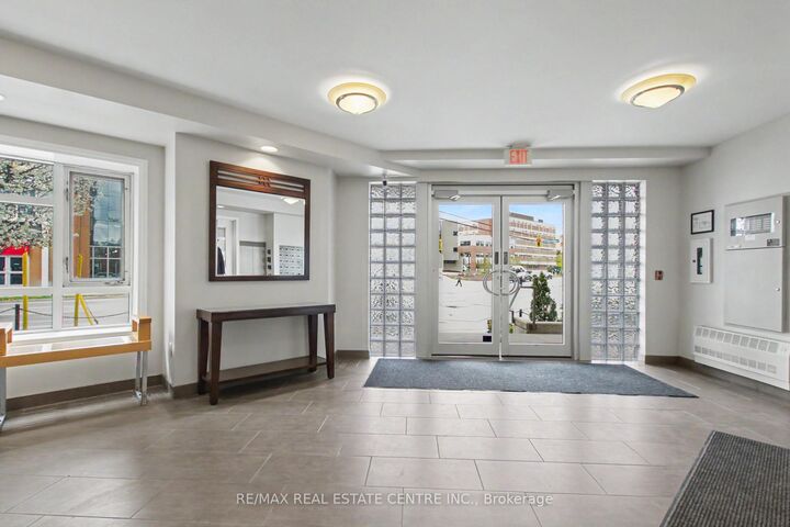 Property Photo:  96 University Avenue W  ON N2L 3C9 