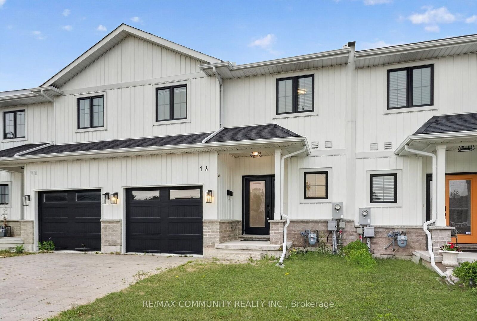 Property Photo: 14 King Street ON L2A 0C6