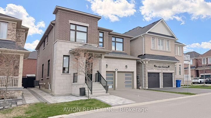 76 Maple Fields Circle — photo 1