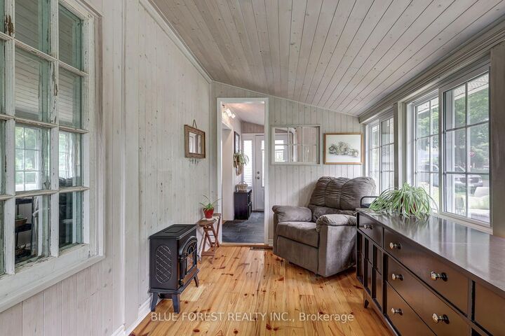 Property Photo: 192 Mitchell Street ON N5L 1H1