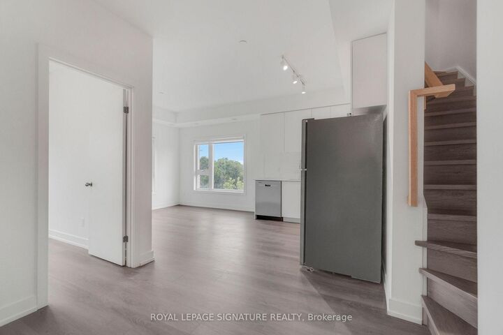 Property Photo: 16 Melbourne Avenue 316C ON L2P 0G5