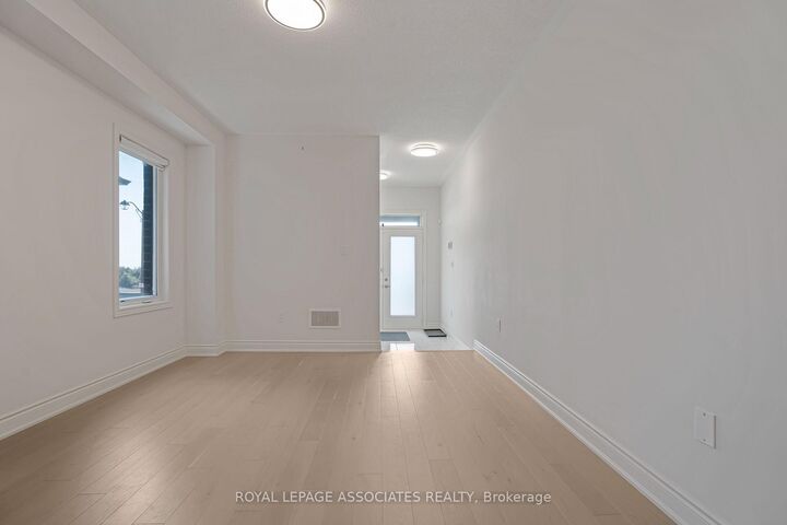 Property Photo:  2201 Crystal Drive  ON L1L 0W7 